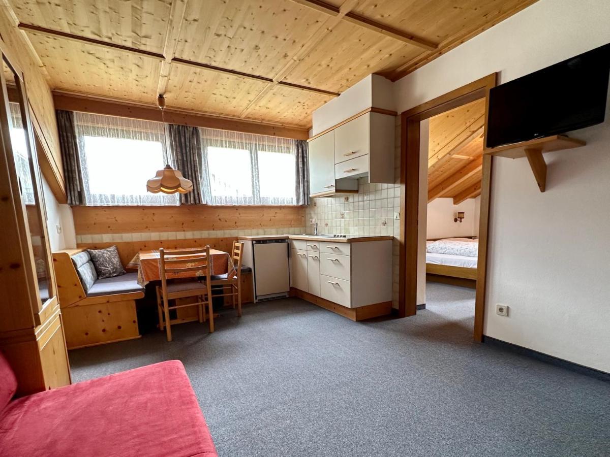 Apartments Gasser Monguelfo-Tesido / Welsberg-Taisten Eksteriør billede