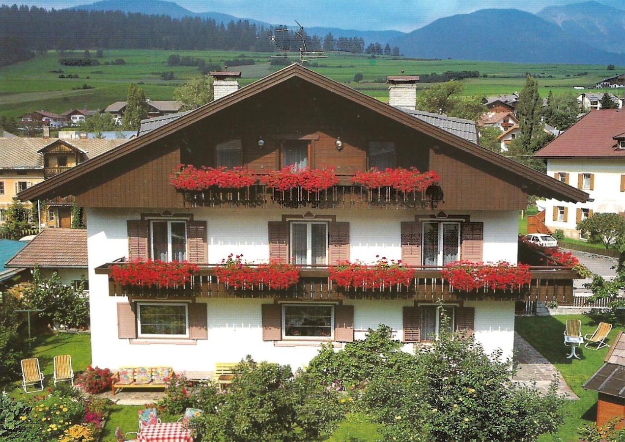 Apartments Gasser Monguelfo-Tesido / Welsberg-Taisten Eksteriør billede